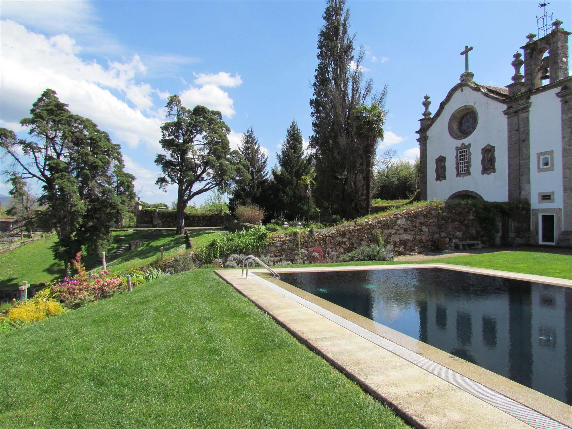 Hotel Convento Dos Capuchos Monção Екстериор снимка